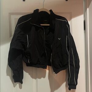 Bershka black cropped black track jacket (size L/mex 30) - fits like Small